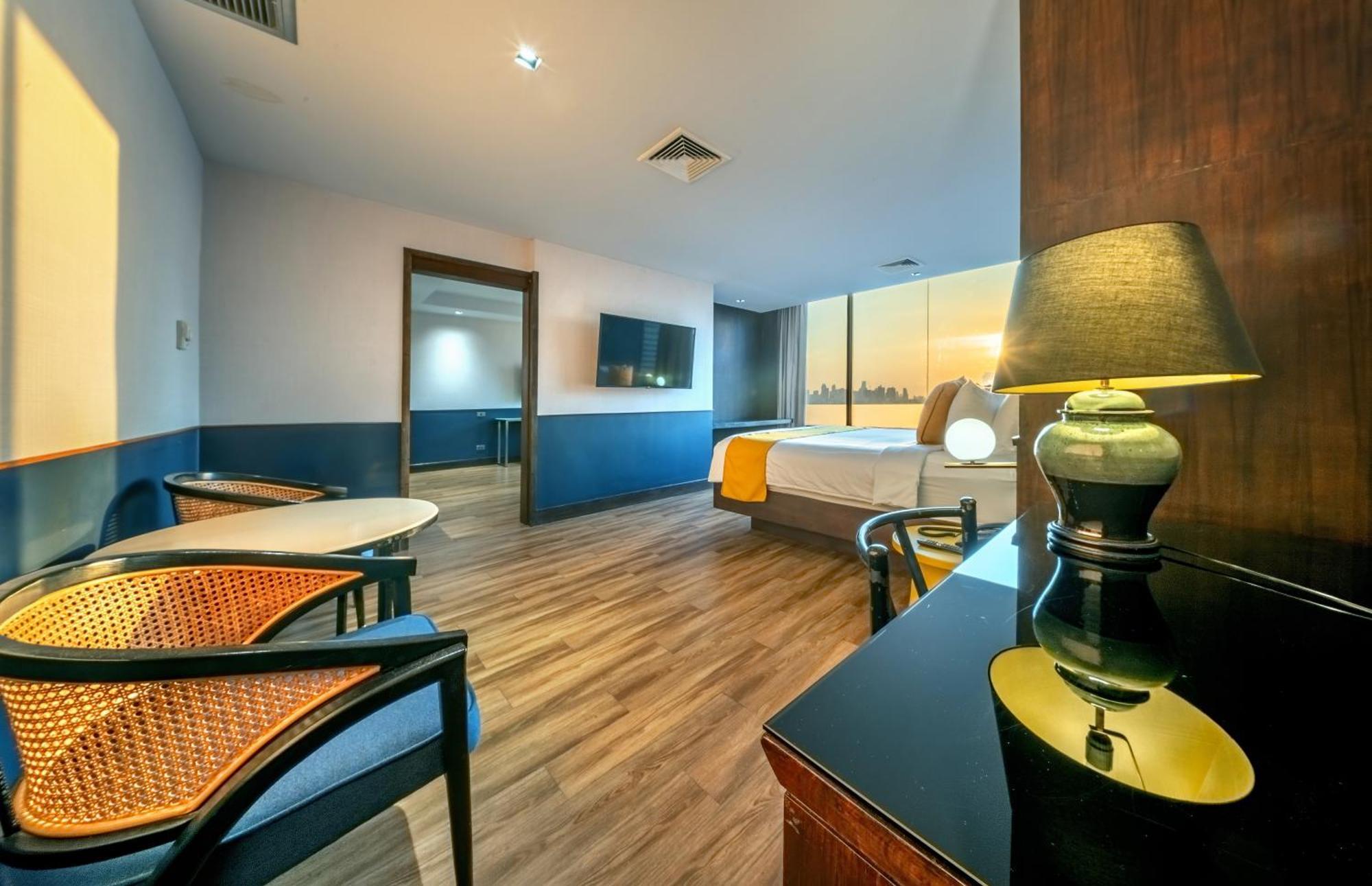Graph Hotels Bangkok Exterior photo