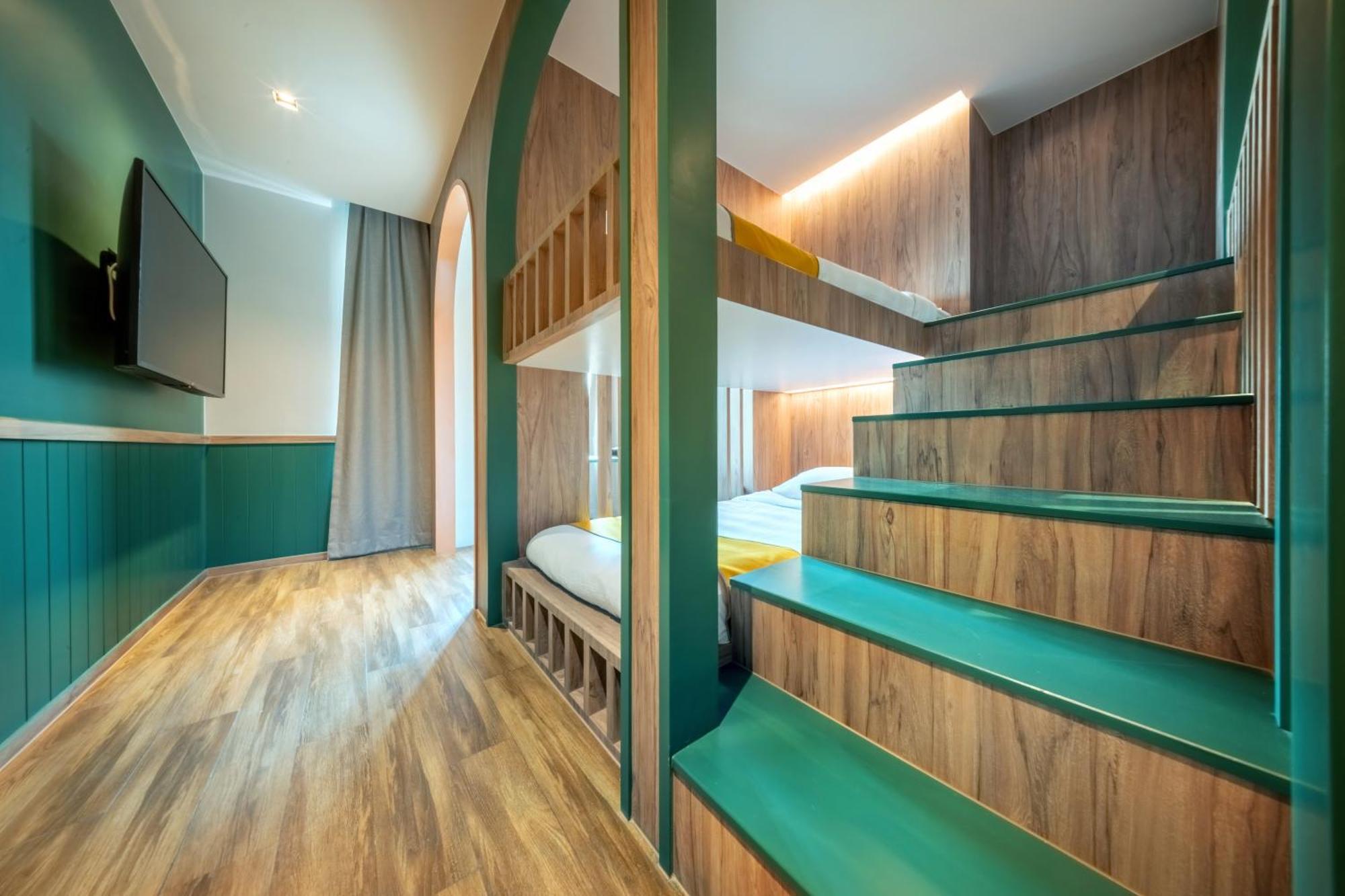 Graph Hotels Bangkok Exterior photo