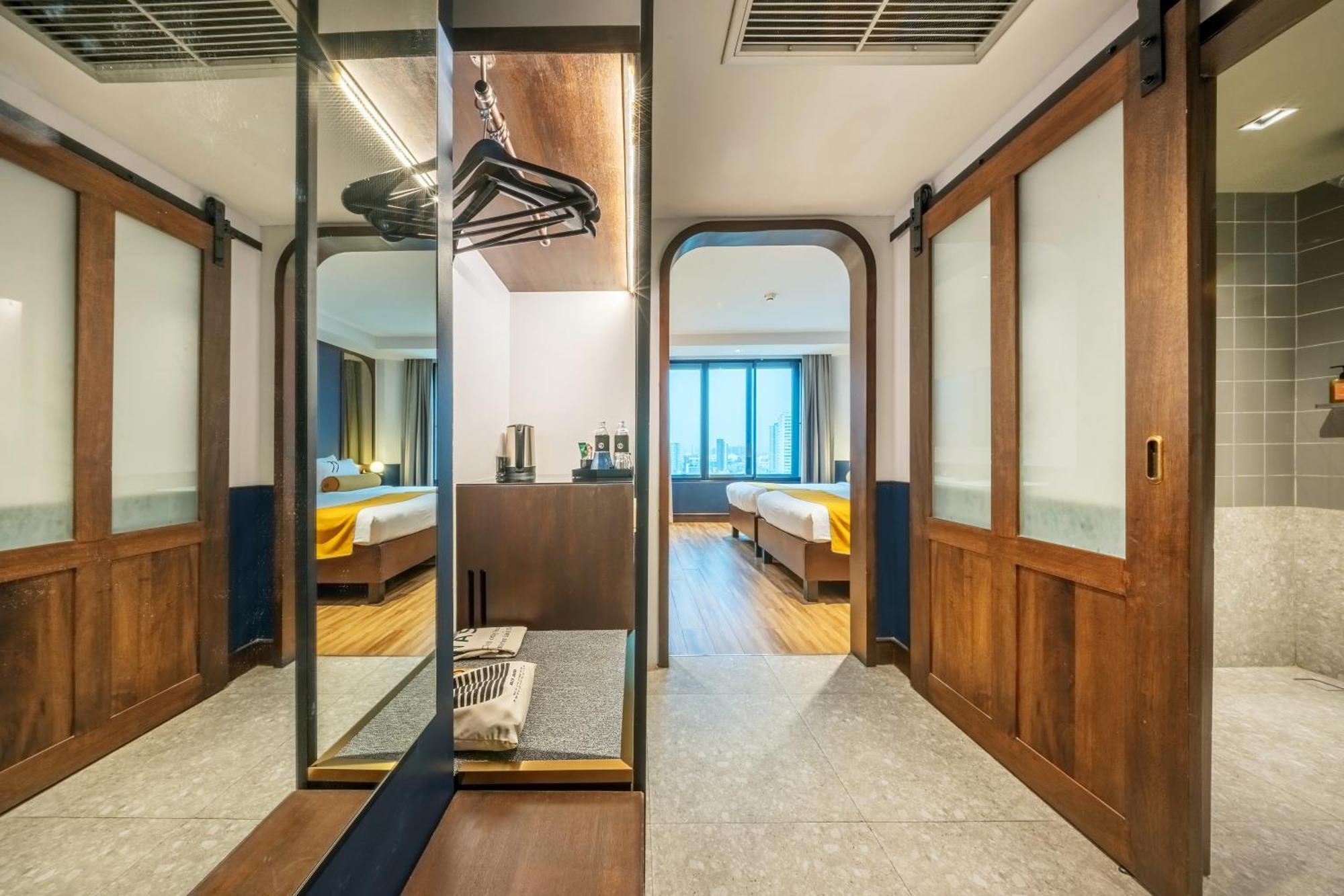 Graph Hotels Bangkok Exterior photo